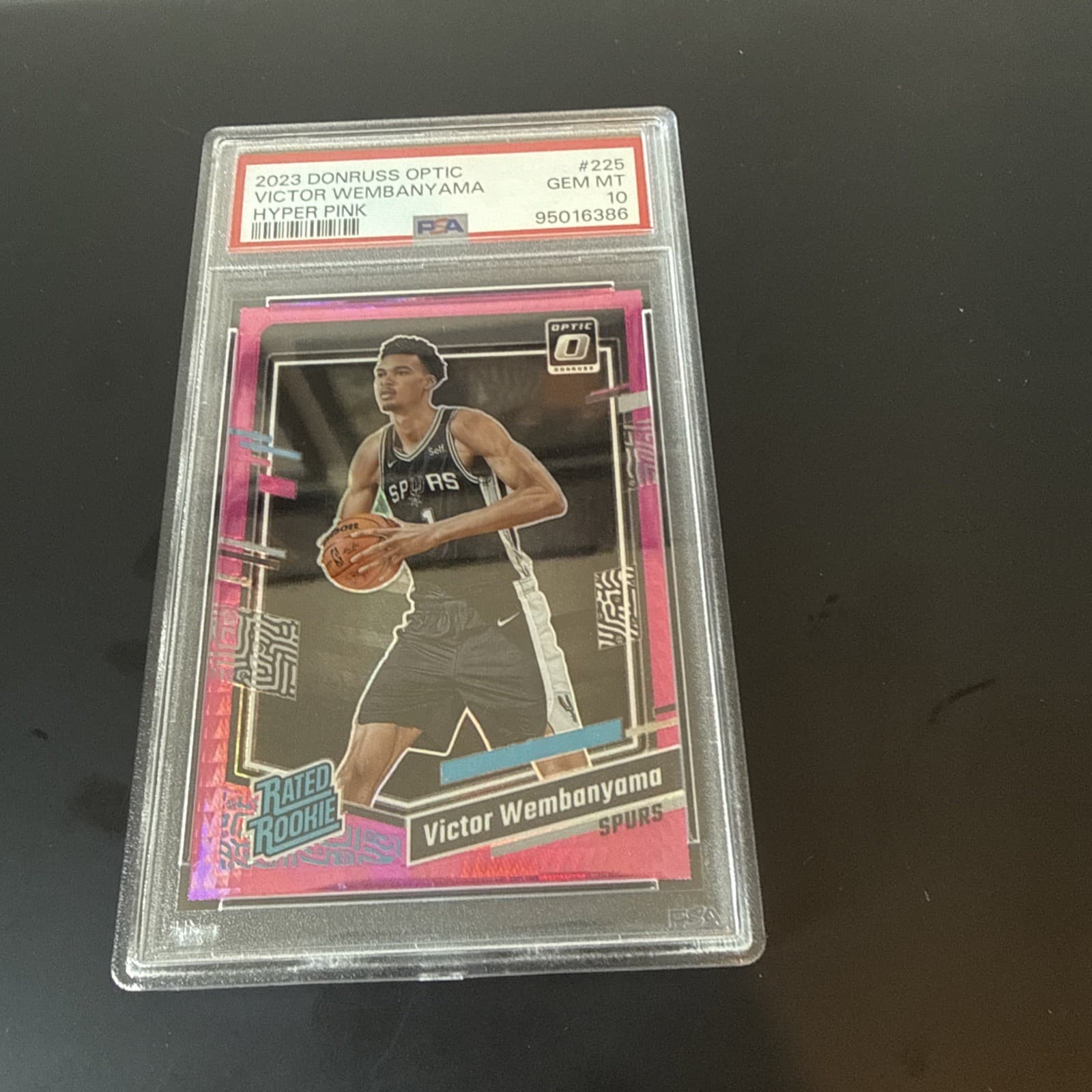 2023-24 Optic Rated Rookie Victor Wembanyama #225 Pink Hyper Prizm (RC) PSA 10