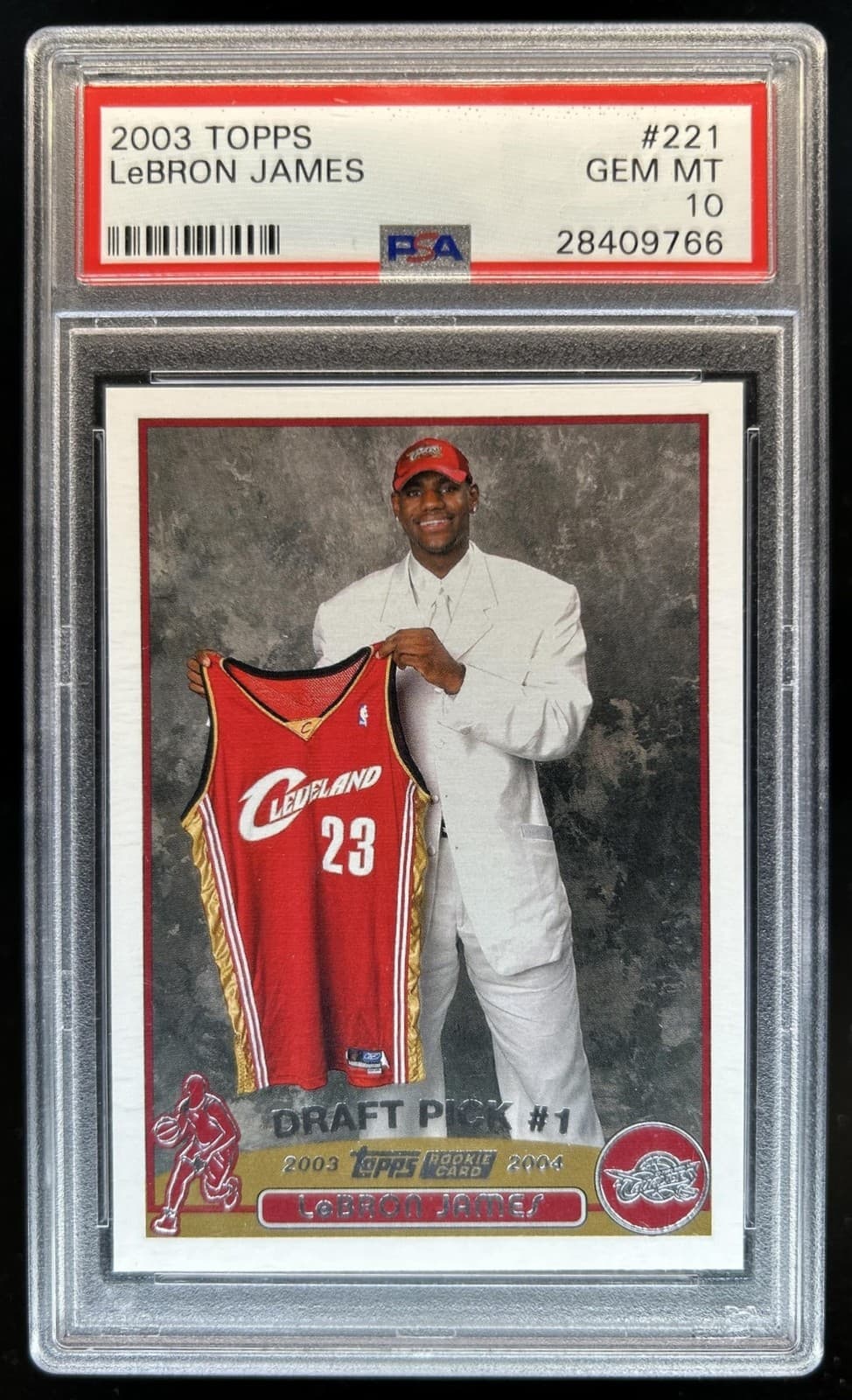 2003-04 Topps LeBron James Rookie RC #221 Cavaliers PSA 10 GEM MINT