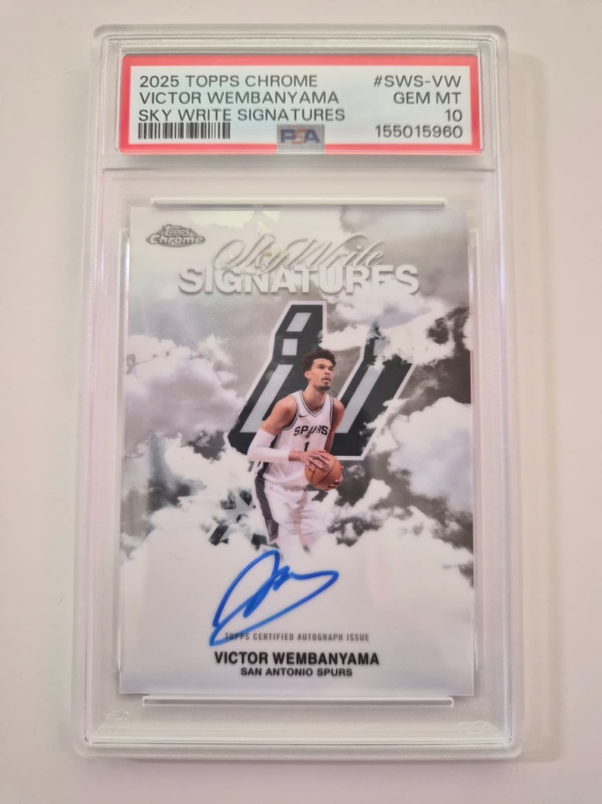 2025 TOPPS CHROME SKY WRITE SIGNATURES #SWS-VW VICTOR WEMBANYAMA PSA 10