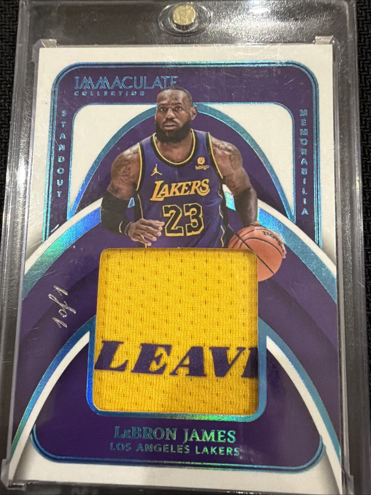 Immaculate Basketball 1/1 Standout Memorabilia Patch LeBron James
