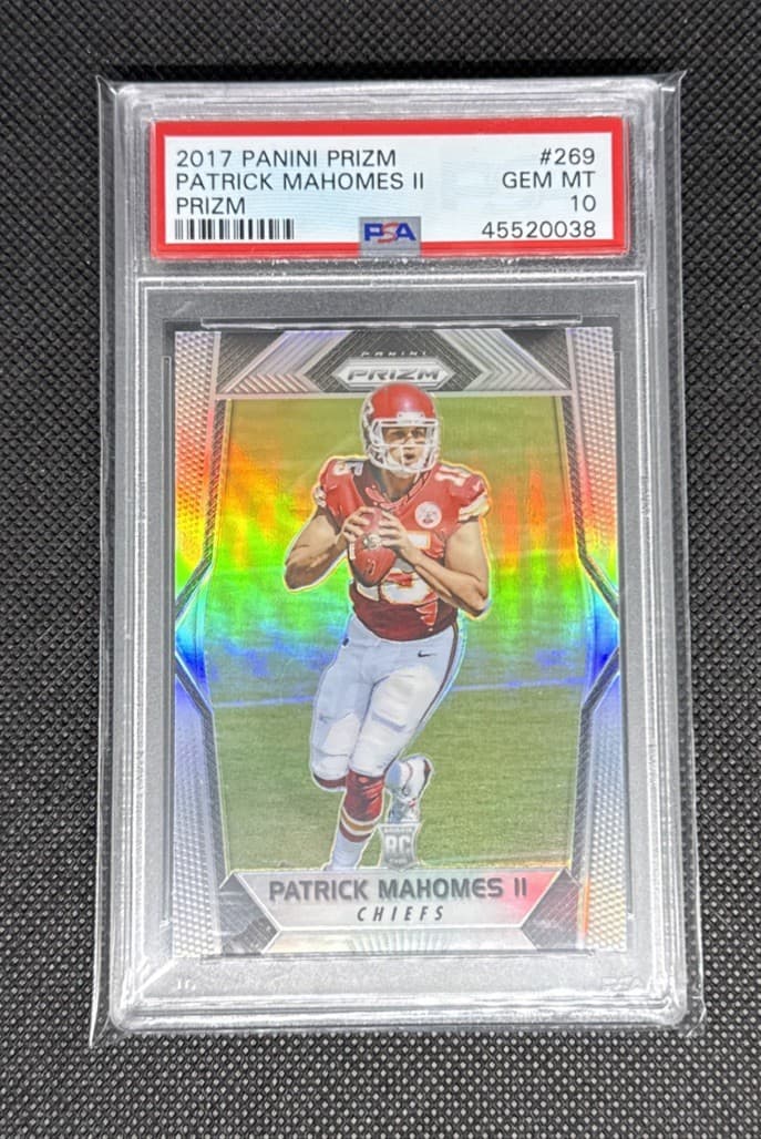 Patrick Mahomes II 2017 Panini Prizm #269 Silver Rookie RC PSA 10