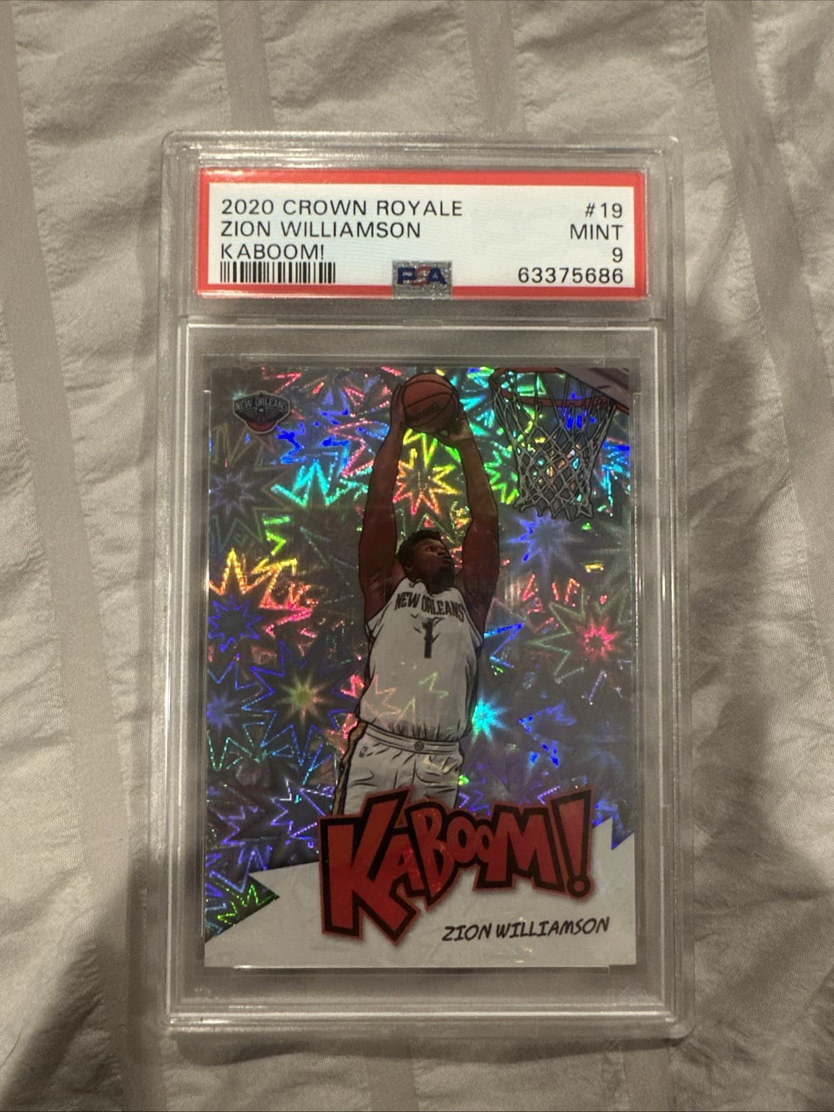 2020 Panini Crown Royale Zion Williamson #19 Kaboom! SSP - Kaboom - PSA 9