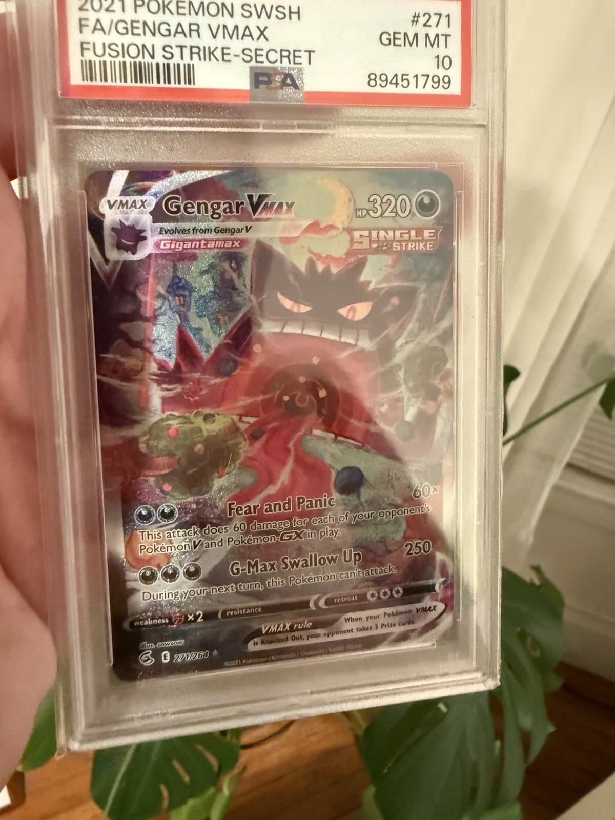 Pokemon TCG 2021 Fusion Strike Gengar VMAX 271/264 Alt Art Holo PSA 10