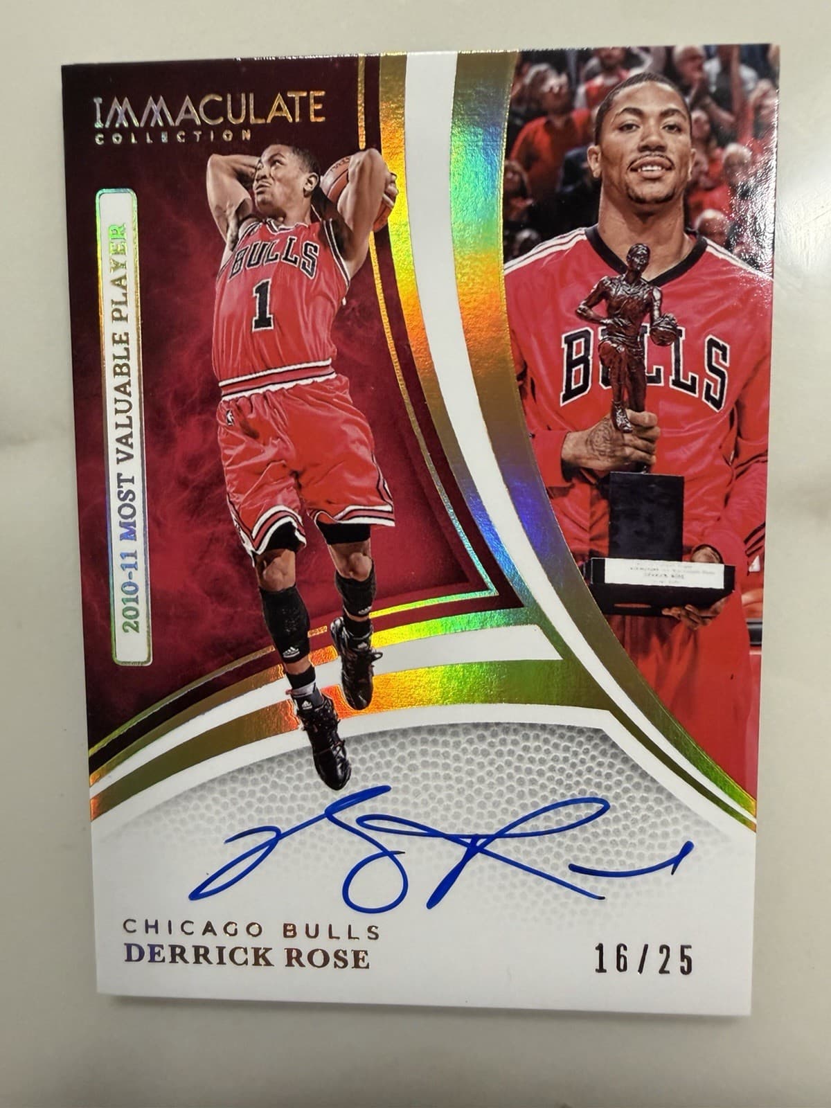 2024-25 Panini Immaculate Collection Derrick Rose MVP Auto /25! On Card Auto