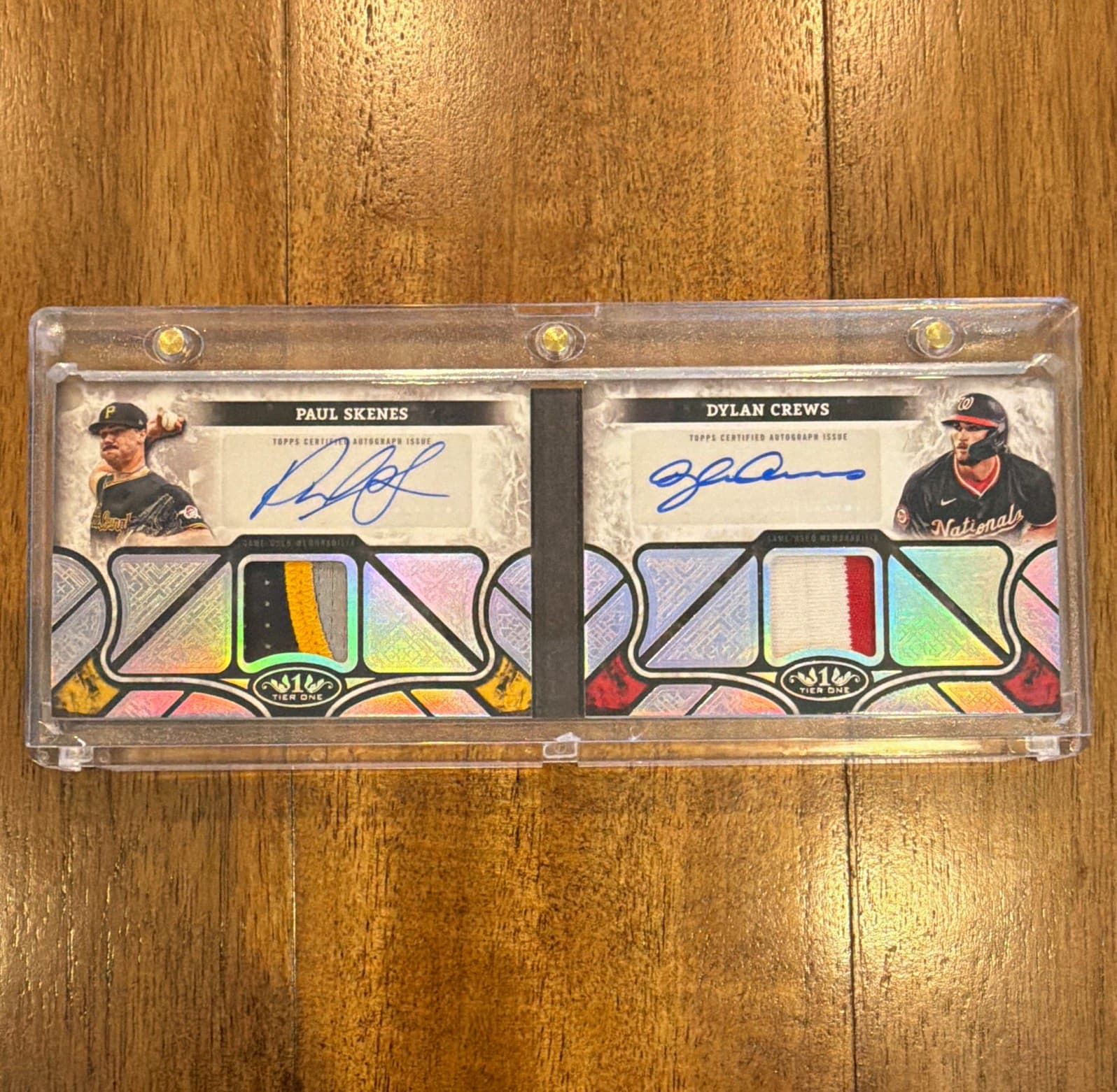 Topps Tier One Baseball 2025 - Dual Auto Relic Book DAR-SC Skenes/Crews /10