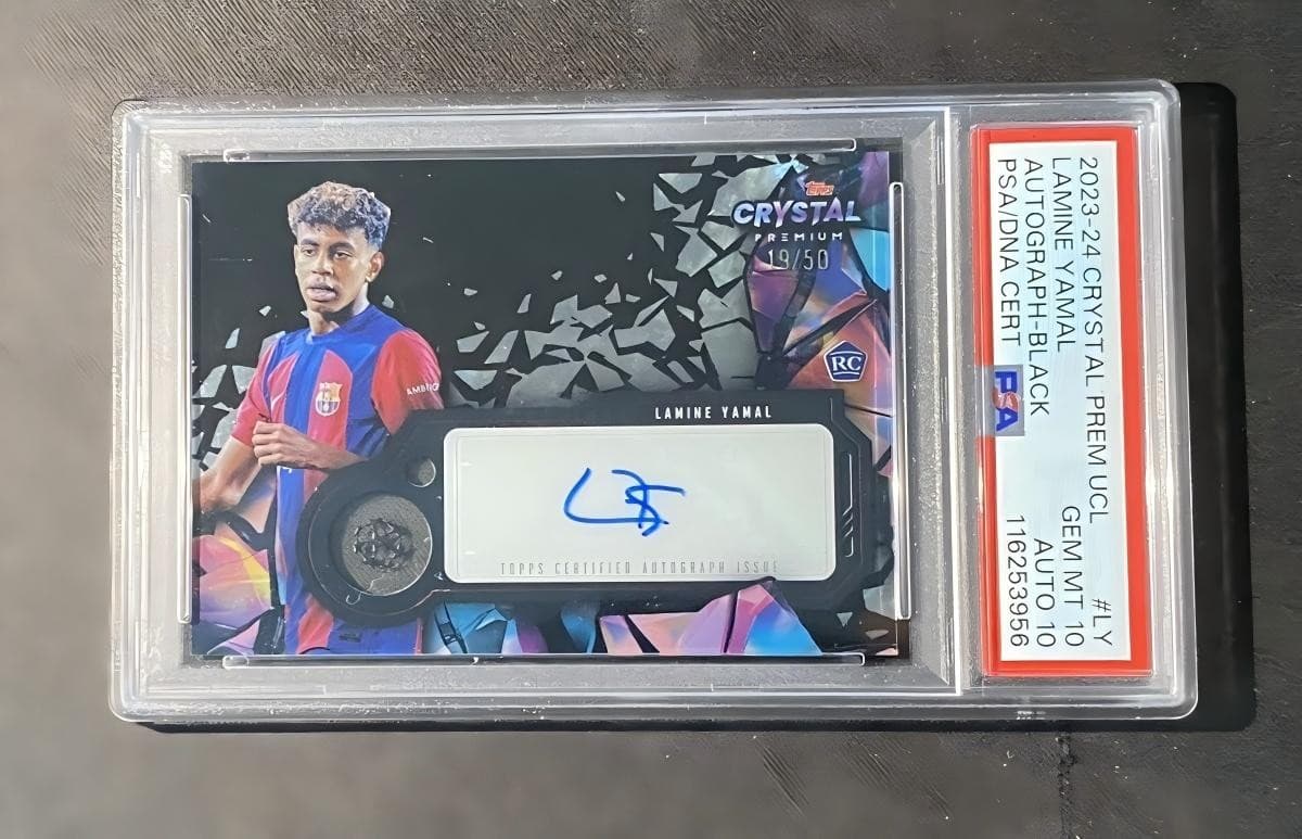 19/50 JSY# 1/1 2024 Topps Crystal Premium Lamine Yamal Black RC Auto PSA 10/10