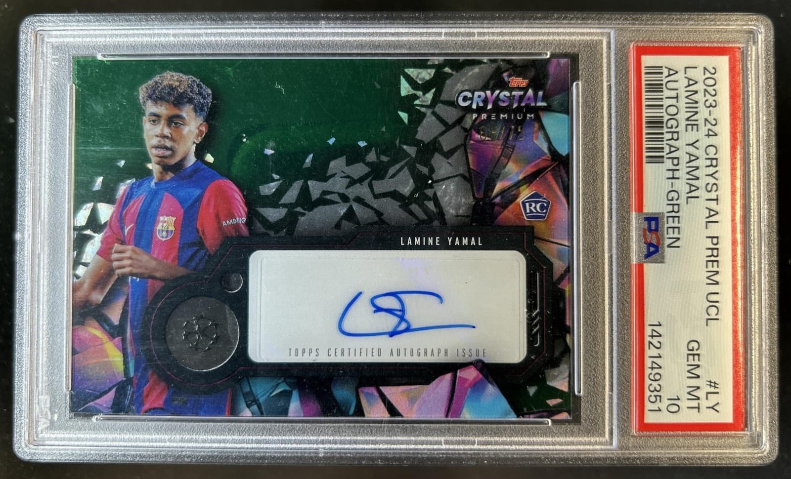 2023-24 Topps Crystal Premium UEFA Lamine Yamal Auto RC Green #/75 PSA 10