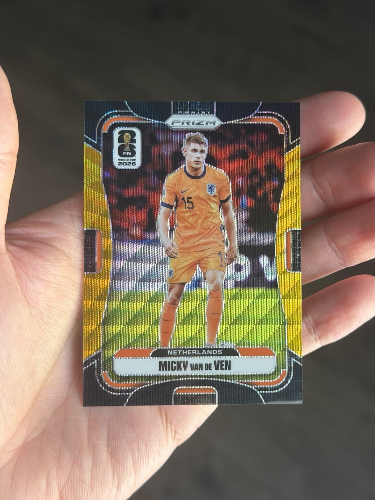 2026 World Cup Prizm Micky van de Ven Gold And Black Wave 2/8