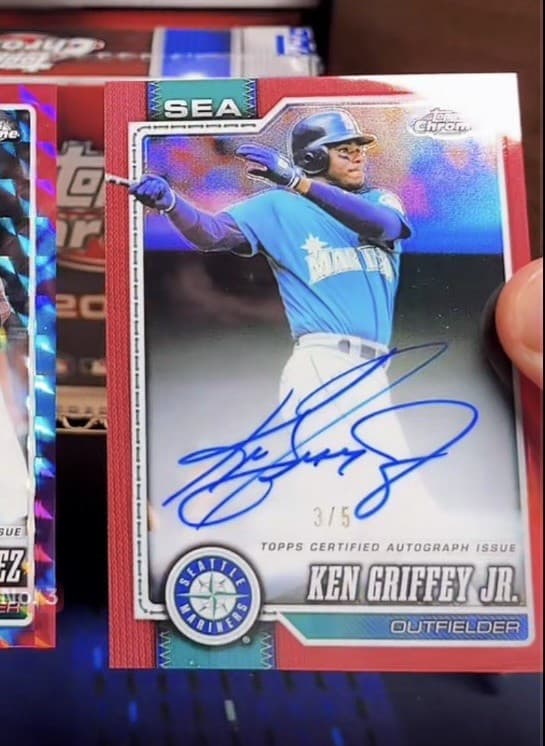 2026 Topps Chrome Ken Griffey Jr Seattle Mariners SEA-1 Auto 3/5 Parallel Insert