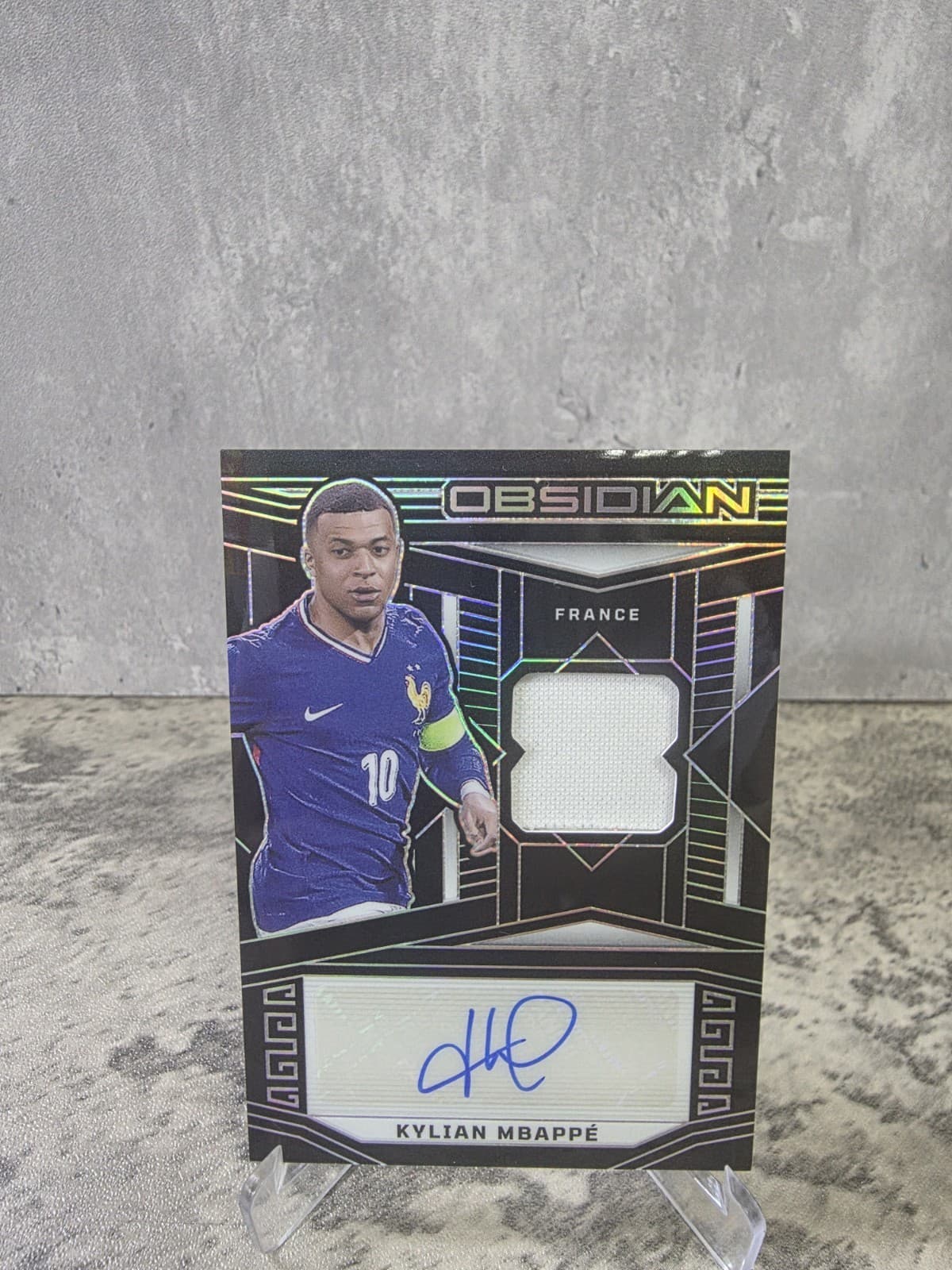 Kylian Mbappe 2022-23 Panini Obsidian Soccer Matrix Auto Patch France RM 19/30