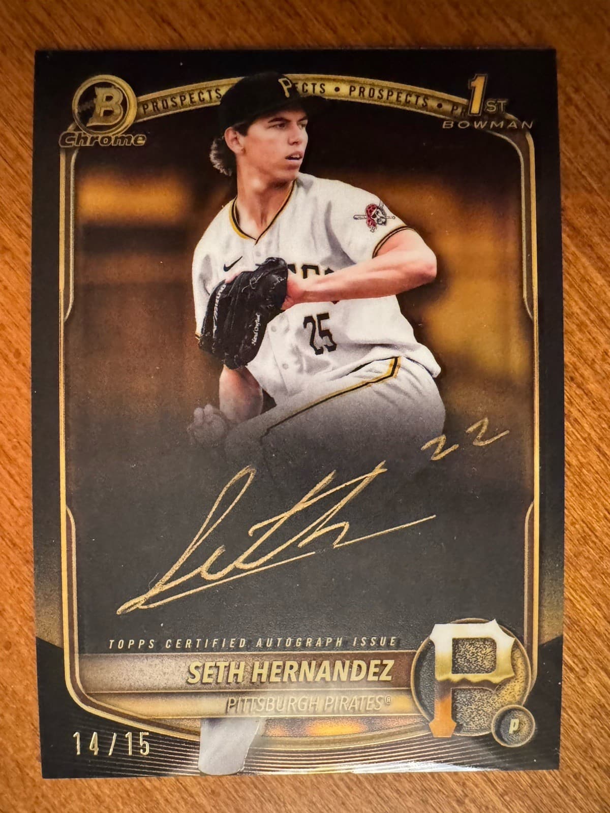 2025 Bowman Chrome Seth Hernandez 1st Bowman Black/Gold RC Gold Auto SP#14/15