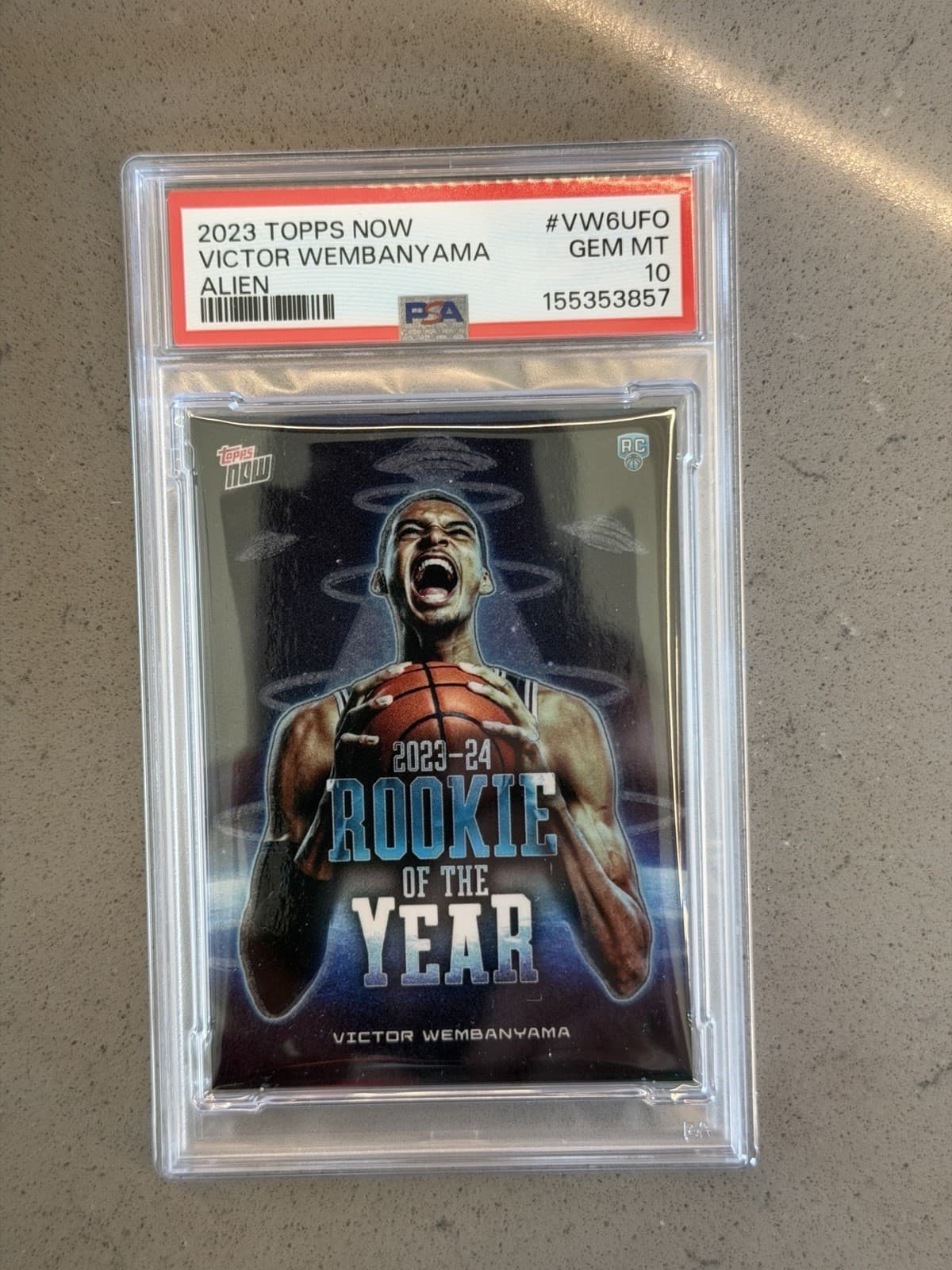 Victor Wembanyama - 2023-24 TOPPS NOW Basketball VW-6UFO ROY ALIEN SSP PSA 10 RC
