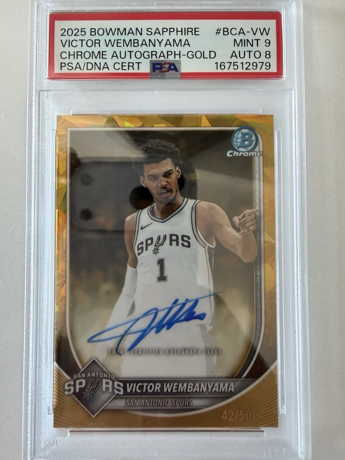 2025 Bowman Sapphire Victor Wembanyama Chrome Autograph-Gold /50