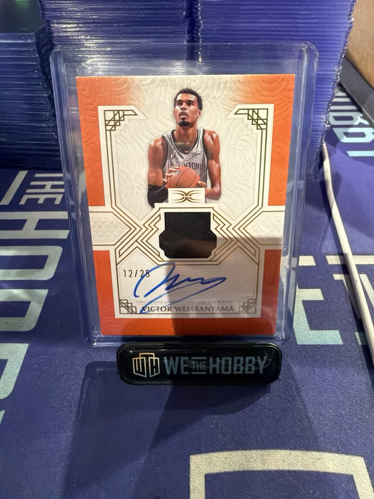 2025-26 Topps Definitive Victor Wembanyama Patch Auto Orange /25 (wemby) 🔥