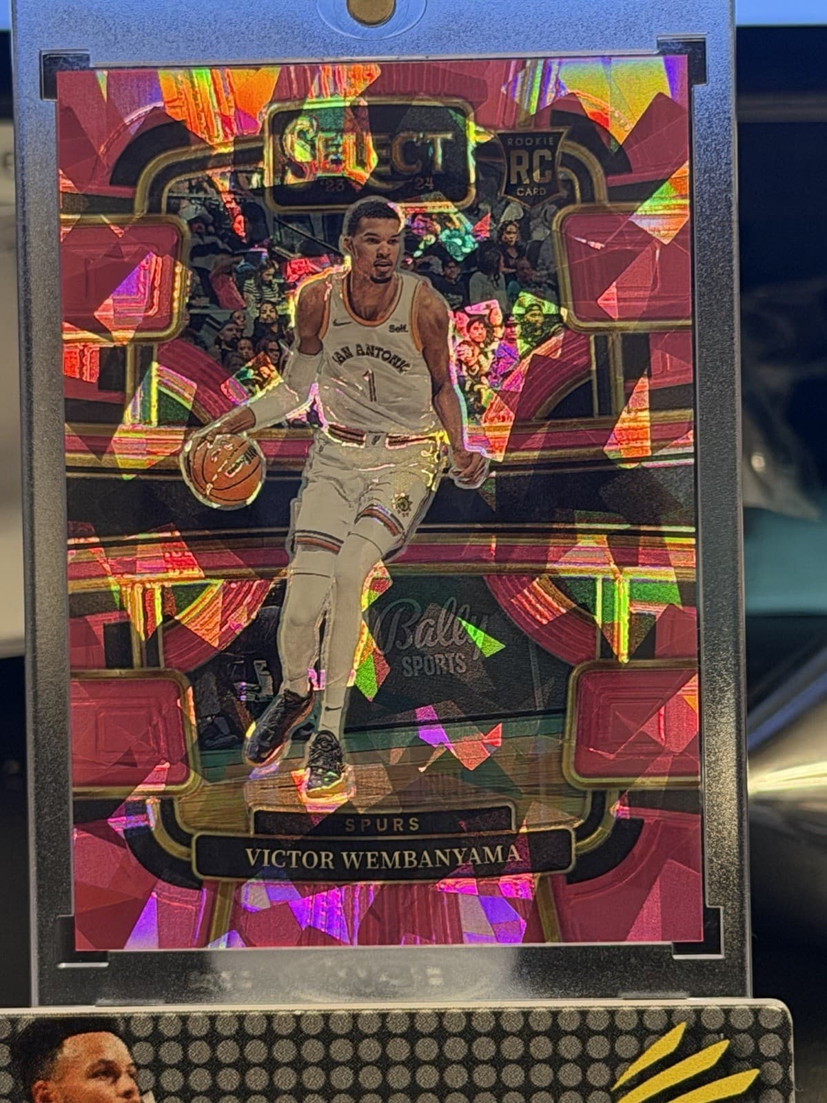 2023-24 Panini Select - Victor Wembanyama #87 Pink Cracked Ice Prizm (RC) /99