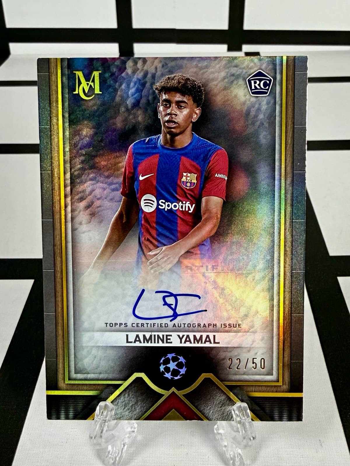 Topps 2023 - 2024 Museum UCL Archival Auto Lamine Yamal RC AA-YL3 /50 Gold