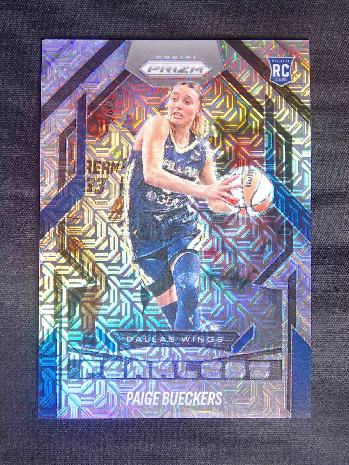 2025 Panini WNBA Prizm Paige Bueckers #13 RC Rookie Fearless Mojo