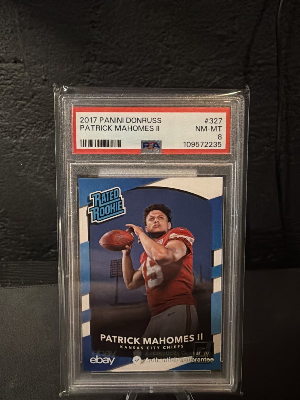 2017 Panini Donruss - Rated Rookie Patrick Mahomes II #327 (RC) PSA 8 🔥🔥
