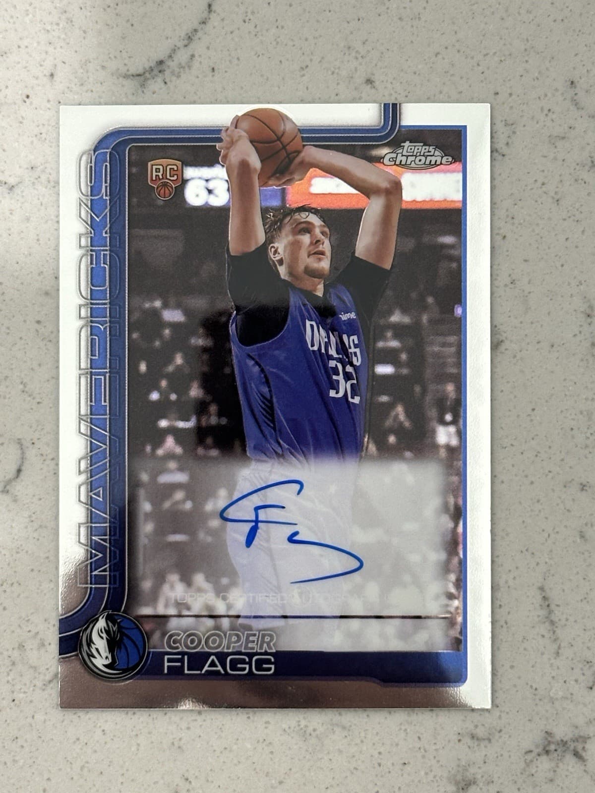 COOPER FLAGG 2025-26 TOPPS CHROME ROOKIE ON CARD AUTO MAVS RC *see Photos*