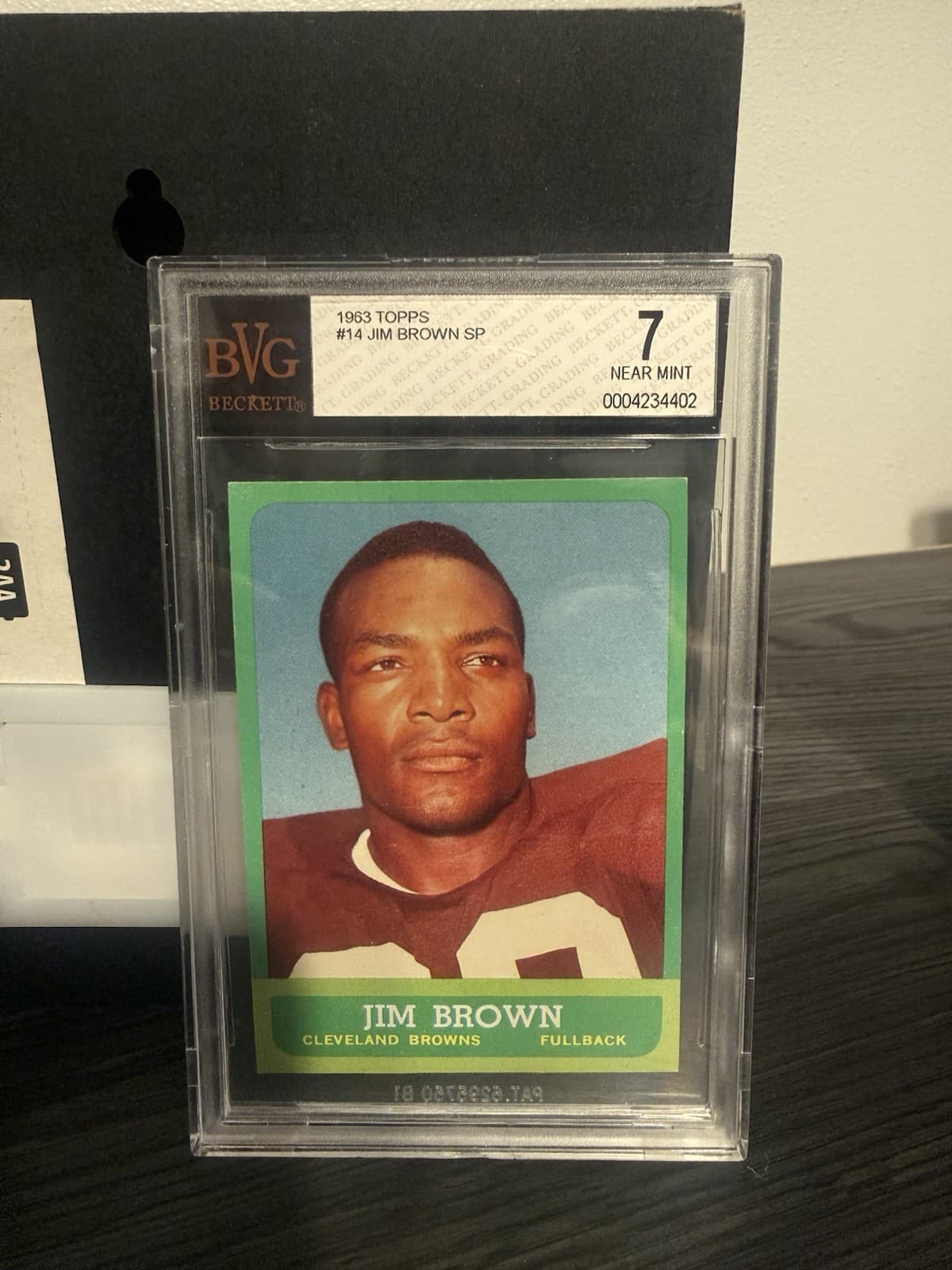 1963 Topps Jim Brown BVG 7! Great Centering, Sharp Corners!!