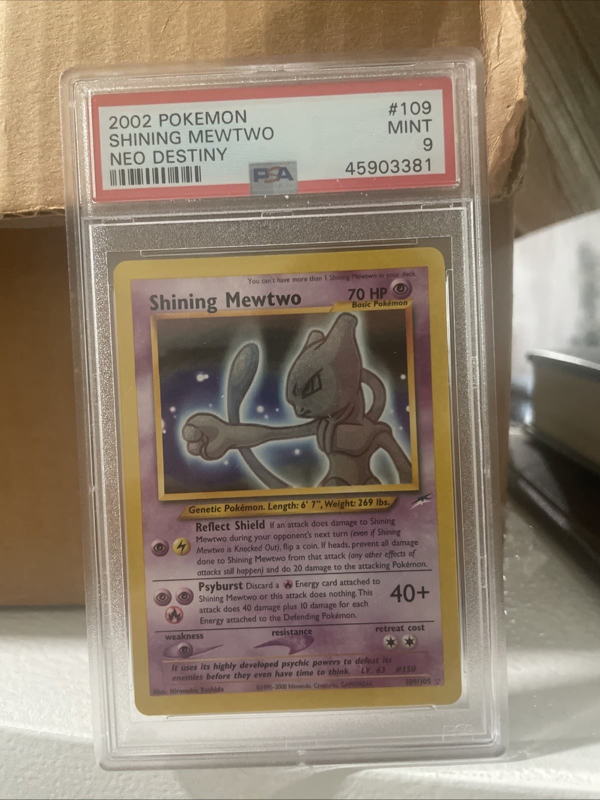 Shining Mewtwo - Holo PSA 9 - Neo Destiny - 2002 - #109/105 - Pokemon - Vintage